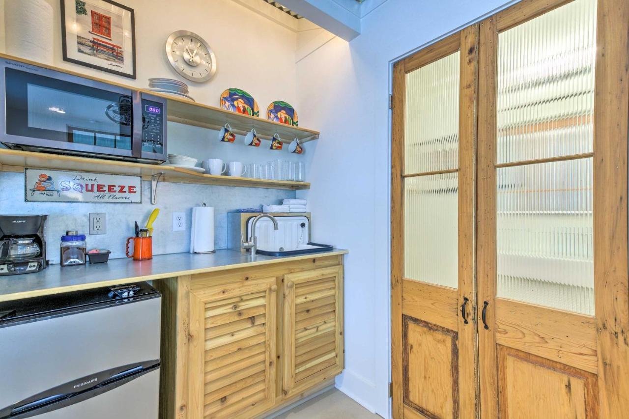 Walk To Beach From Chic Old Town Apartment With Yard Bay St. Louis Esterno foto